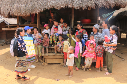 Lao Front Bolsters Immunization in Underperforming Provinces